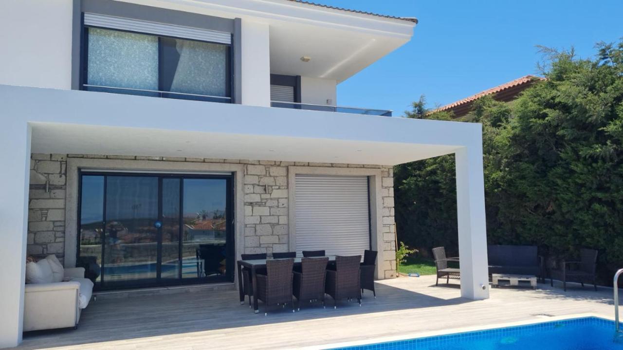 De-Lale Villa Çeşme Luaran gambar