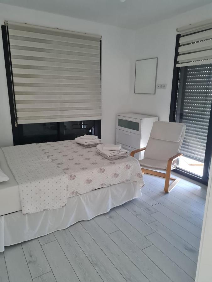 De-Lale Villa Çeşme Luaran gambar