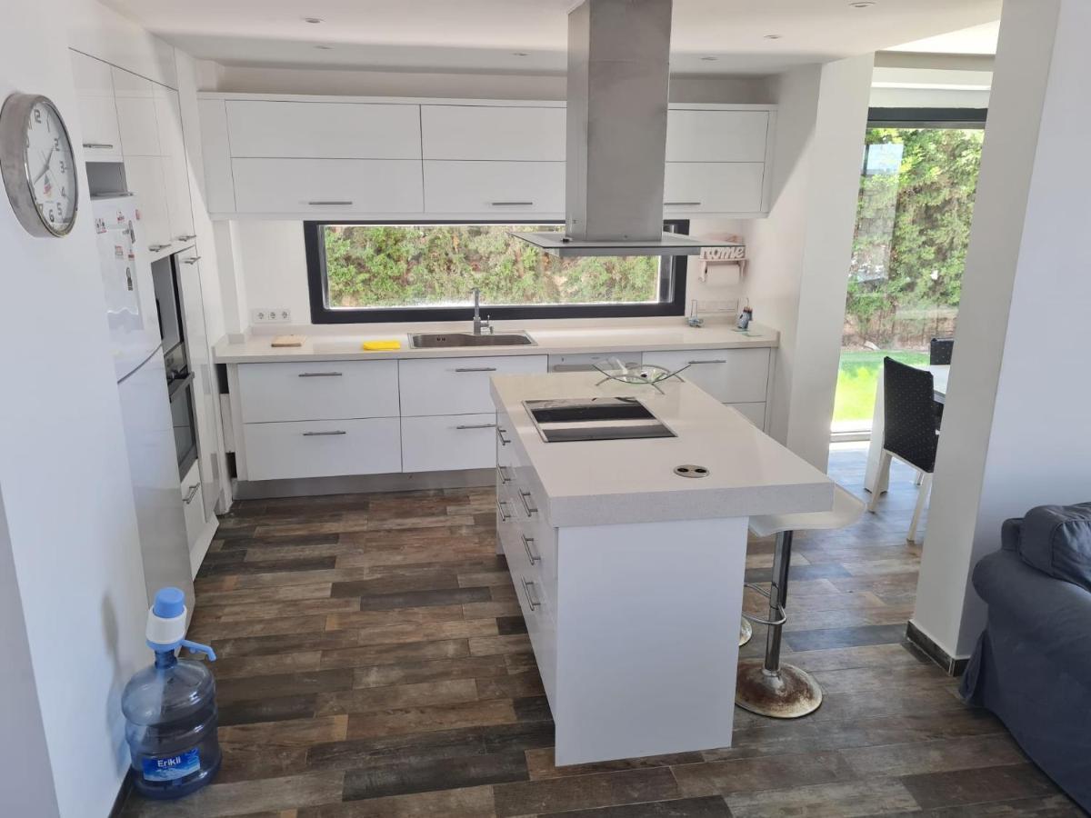 De-Lale Villa Çeşme Luaran gambar