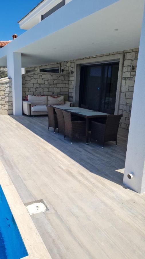De-Lale Villa Çeşme Luaran gambar